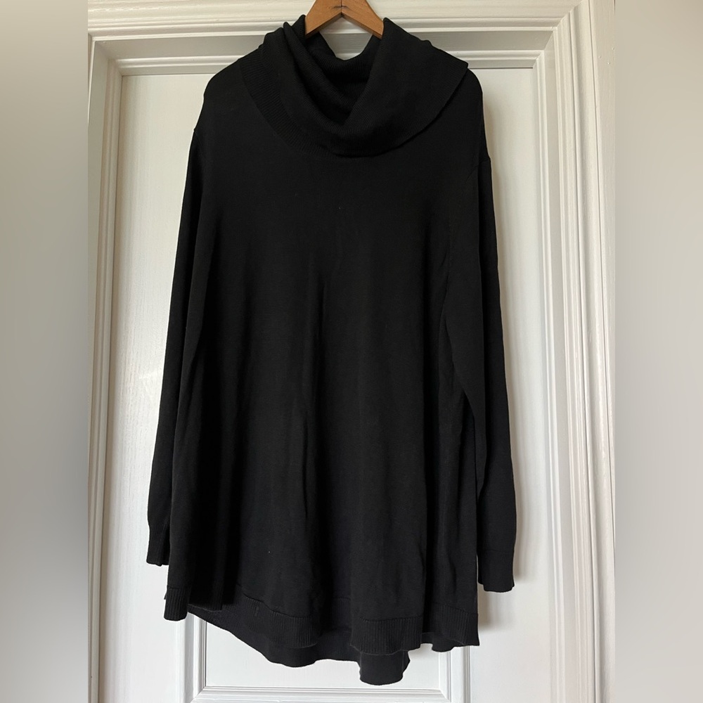 NWT Two Twenty Five Women’s Size 1X Cashmere Blend Black Tunic Sweater